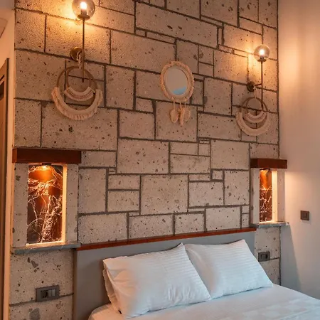 Blanco Hotel *