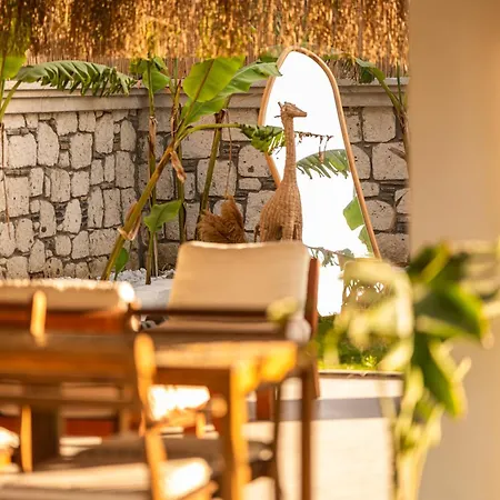 Blanco * Cesme