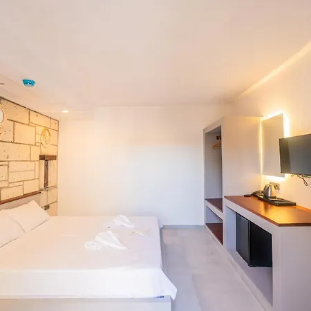 Blanco Hotel *